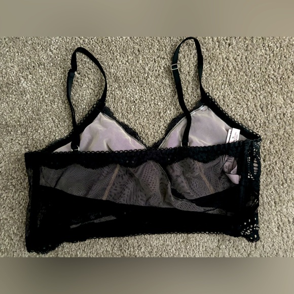 Victoria’s Secret Black Lacy Bralette, size M - Picture 2 of 2